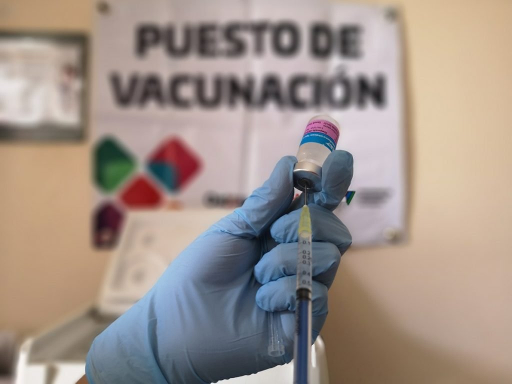 Llaman a personas con VIH a vacunarse contra la influenza