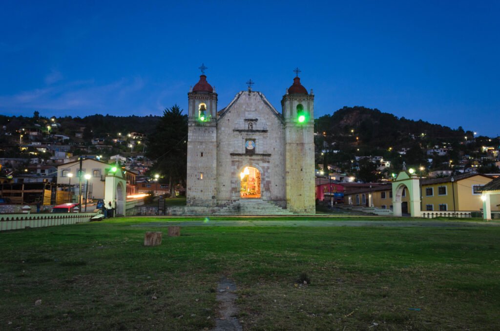 Iglesia de San Mateo en Capulálpam de Méndez