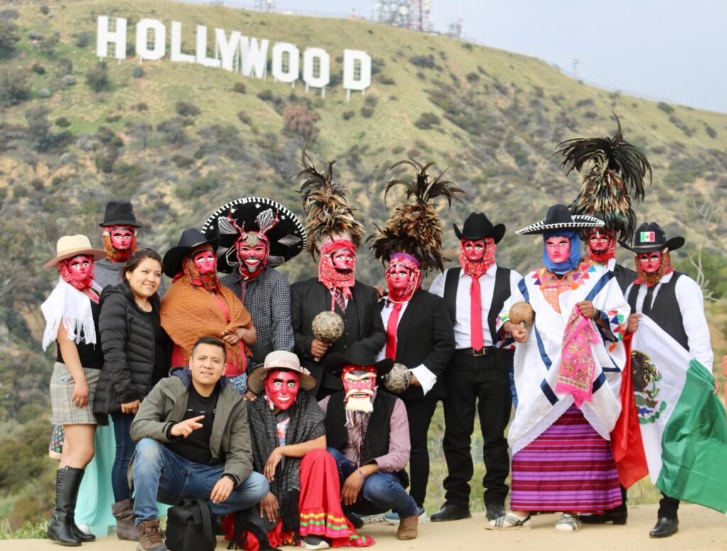 Carnaval Indígena Costeño, San Andrés Huaxpaltepec, Oaxaca, México, Primer Festival Mixteco de Día de Muertos, San Pedro Jicayán, grupo de danza Chikua'a, Chikua'a, Iván Santiago, comunidad oaxaqueña, Santa Ana, Santa Ana California, 9 de marzo, Carnaval Indígena Costeño, sur de California, comunidad migrante oaxaqueña, oaxaqueños, Carnaval Indígena en California, EU,