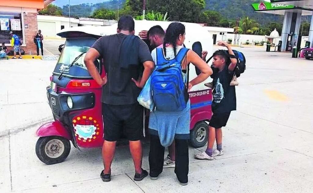 Células criminales obtienen ganancias de entre 500 y 600 mil pesos por semana por traslado de migrantes y narcomenudeo que se opera en taxis y mototaxis, Chahuites, Chiapas, Iván García Álvarez, San Pedro Tapanatepec, Guatemala, Honduras, China, Asia, África, migrantes, centroamericanos, Oaxaca, Chiapas, Salomón Jara, trasiego, drogas, indocumentados, grupos delictivos, crimen organizado,