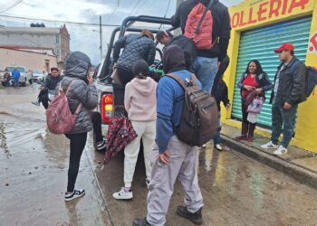 Ante desfogue de presas Zimapán y Acueducto II piden evacuar la zona