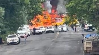 Pánico en Michoacán; se registran balaceras e incendios en Zitácuaro