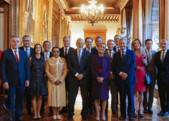 Claudia Sheinbaum se reúne con Carlos Slim.