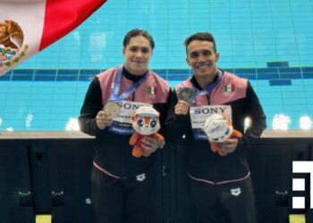Juan Celaya y Osmar Olvera ganan plata en el Mundial de Clavados Singapur.