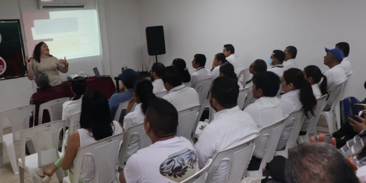 Fortalecen UPH acciones para una vida libre de violencia y discriminación