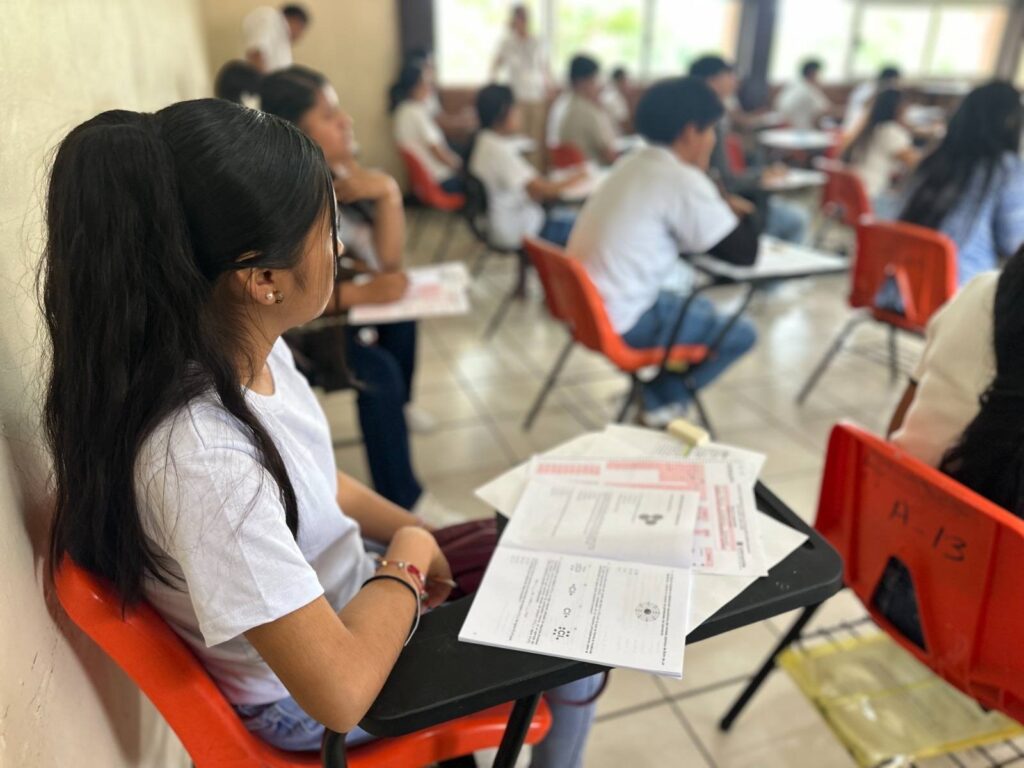 Cerca de 11 mil aspirantes presentan examen de ingreso a CECyTE Hidalgo