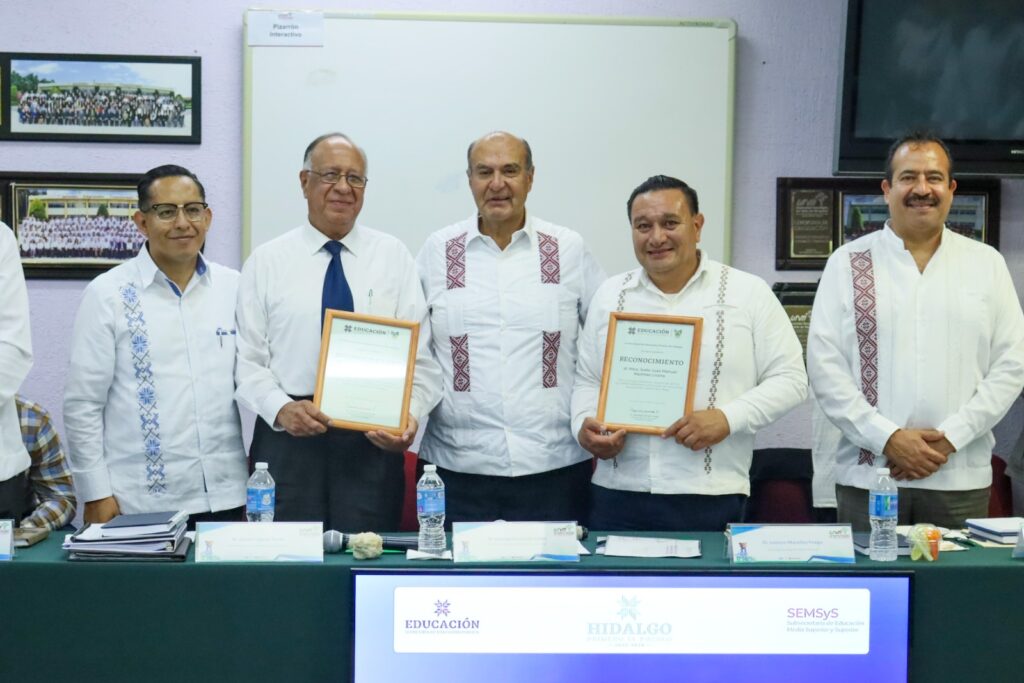 Natividad Castrejón se reúne con rectores y directores de educación superior