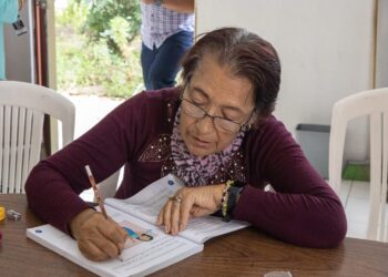 IHEA busca reducir en 5.6 % el rezago educativo en Hidalgo