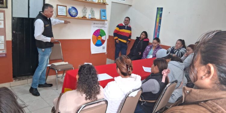 Impulsan participación de los Consejos Escolares en Cuautepec de Hinojosa