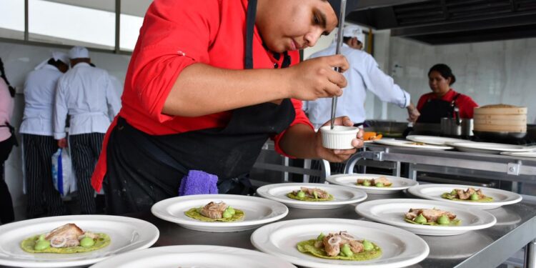 Mantiene UTVM convocatoria para maestría en Desarrollo Turístico y Gastronómico Sustentable