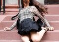 Aparatosa caía de Anne Hathaway al grabar “El diablo viste a la moda 2”