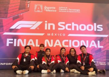 CECyTEH Huautla recibe el Premio al Espíritu de Colaboración 2025