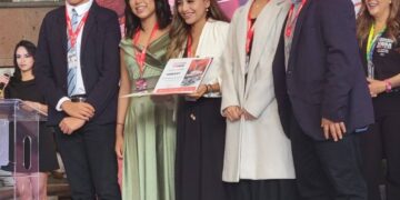 CECyTEH Huautla recibe el Premio al Espíritu de Colaboración 2025