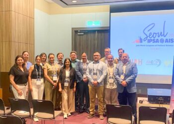 Investigadores del CEH participan en Congreso Internacional en Corea del Sur