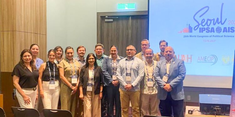 Investigadores del CEH participan en Congreso Internacional en Corea del Sur