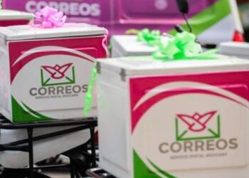 Por tarifas de Trump, Correos de México suspende envíos postales a EU