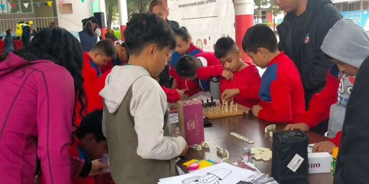 Más de 23 mil personas participaron en ferias escolares por la paz