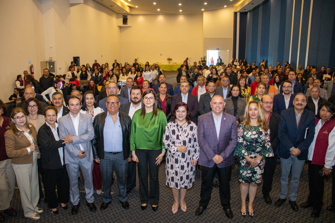 IHE asigna 122 plazas de docente, director y supervisor