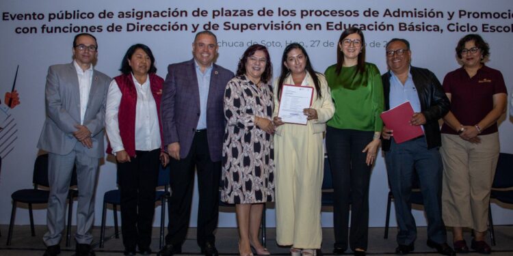 IHE asigna 122 plazas de docente, director y supervisor