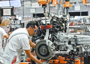 Aranceles golpean exportaciones automotrices; Mazda registra una caía del 36%