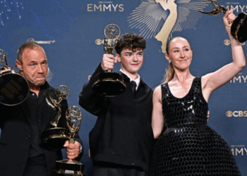 "Adolescencia" gana 6 premios en la 77 edición de los Emmy.