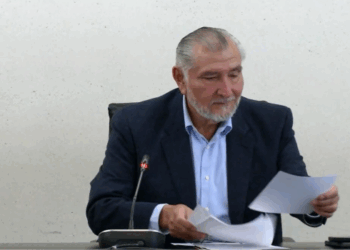 En conferencia, Adán Augusto defiende ingresos por más de 78 mdp.