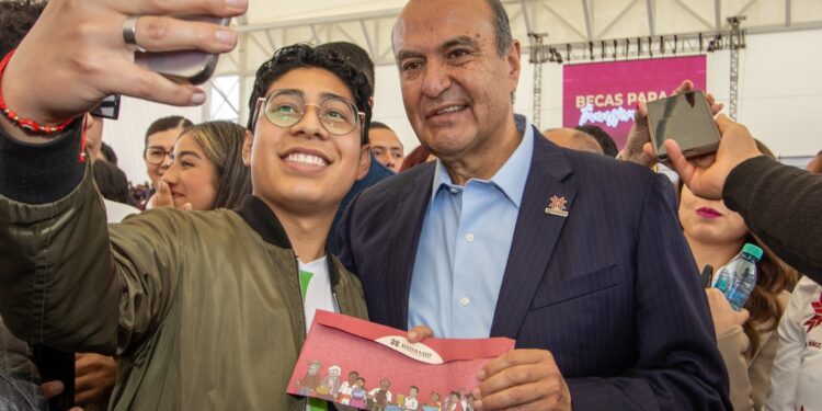 SEPH mantiene abierta convocatoria de Becas para la Transformación