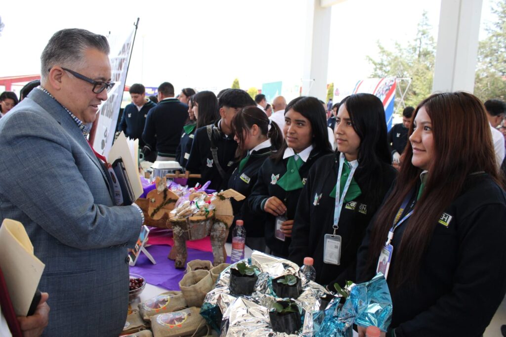 Presentará COBAEH 65 proyectos en Encuentro Estatal de Emprendedores 2025
