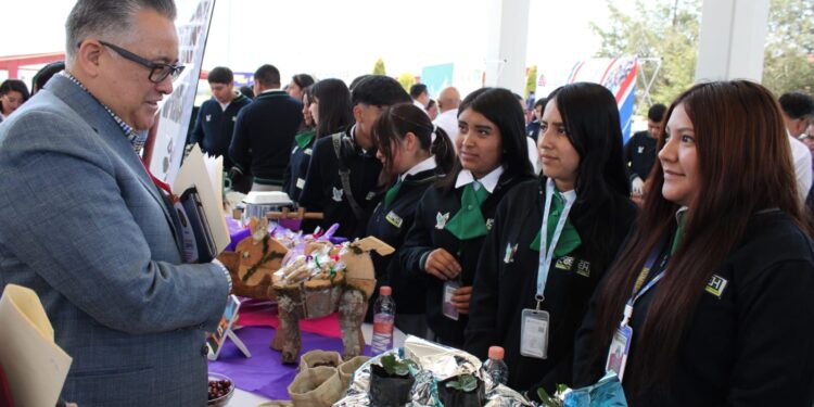 Presentará COBAEH 65 proyectos en Encuentro Estatal de Emprendedores 2025