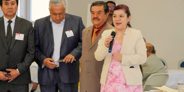 Preparan primera sesión del Consejo Técnico Escolar 2025–2026