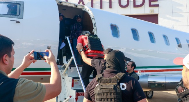 Hernán Bermúdez es trasladado a México tras ser expulsado de Paraguay
