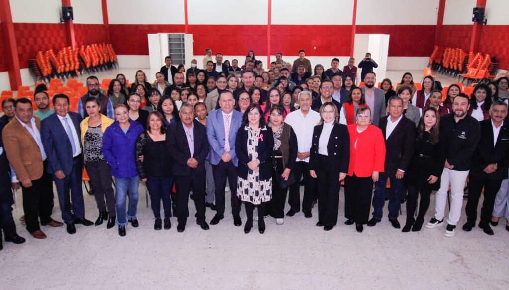 Capacitan a docentes sobre bienestar socioemocional