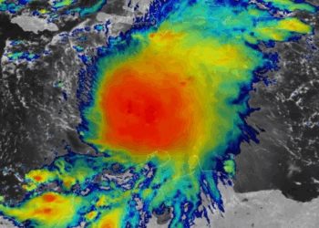 Huracán Melissa: SRE activa línea de emergencia para mexicanos en Jamaica.