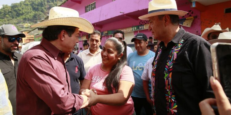 SEP federal y estatal evalúan daños en la región Otomí–Tepehua