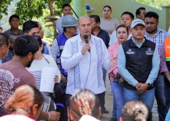 Supervisa titular de la SEPH avances en rehabilitación de escuelas afectadas por lluvias en Tepehuacán