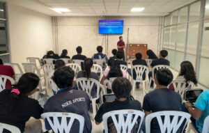 UPH fortalece la formación profesional con educación continua