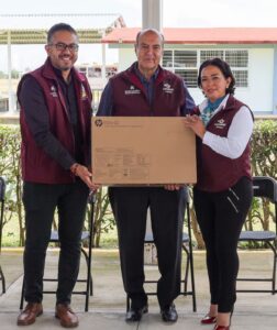  Natividad Castrejón inaugura laboratorio STEM en Villa de Tezontepec