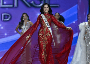 Claudia Sheinbaum felicita a Fátima Bosch tras ganar Miss Universo