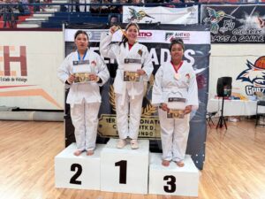 Selección de Taekwondo de la UTEC destaca en Copa AUTKDO