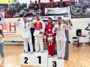 Selección de Taekwondo de la UTEC destaca en Copa AUTKDO