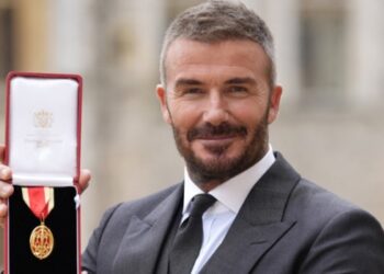 David Beckham recibe el titulo de Caballero en Inglaterra