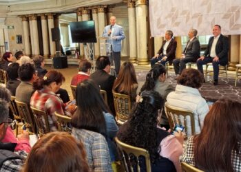 IHE capacita en prevención y salud emocional frente al fentanilo