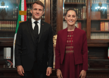 Sheinbaum se reúne con Emmanuel Macron para fortalecer lazos bilaterales