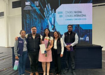 Egresada de la UPMH, reconocida como la Mejor Profesionista de TI de México 2025