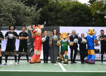 Sheinbaum encabeza la presentación de la Copa Mundial FIFA 2026