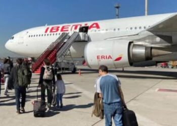 Tras advertencia de EU, varias aerolíneas cancelan viajes a Venezuela