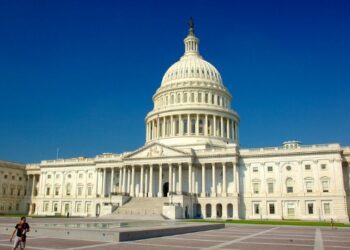 Congreso de EU aprueba acuerdo para finalizar cierre de gobierno