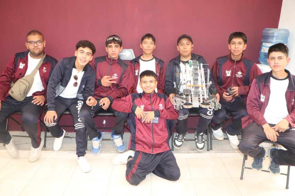 UPT fue sede del Torneo Regional de Robótica y Habilidades STEM