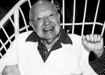 Muere Eduardo Manzano, comediante de “Una familia de 10”.