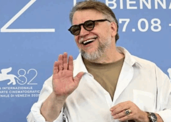 Guillermo del Toro es el primer mexicano en recibir el máximo honor del British Film Institute
